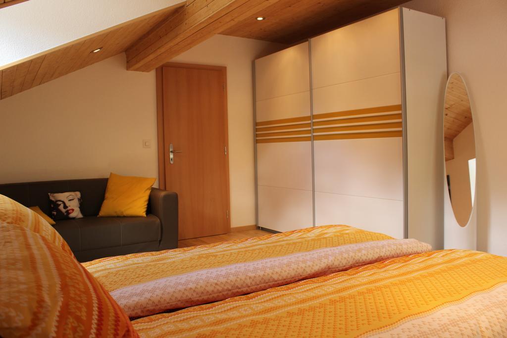 Haus Dorf 7 Lägenhet Saas-Grund Exteriör bild